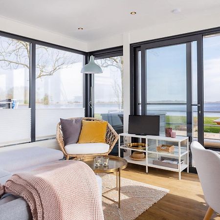 Welcome In - Houseboat Agua Dolce Met Tuin, Paviljoenwei 4, Sneek - Offingawier Exterior foto