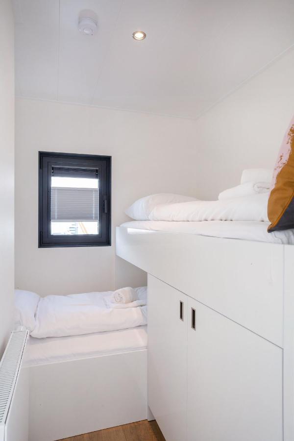 Welcome In - Houseboat Agua Dolce Met Tuin, Paviljoenwei 4, Sneek - Offingawier Exterior foto